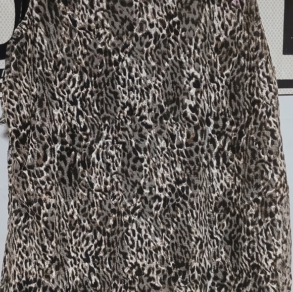 New Woman Design Tank Top - Picture 2 of 2